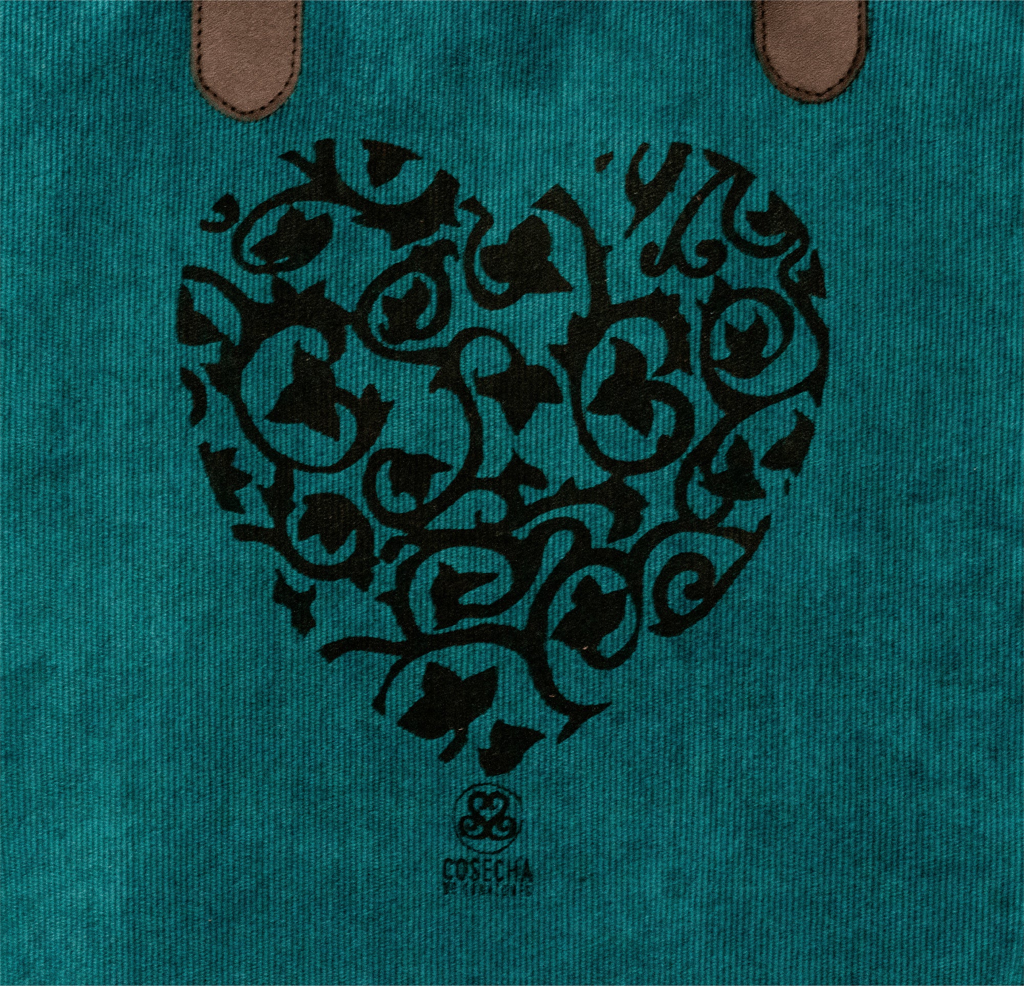 Corazón Botánico Negro