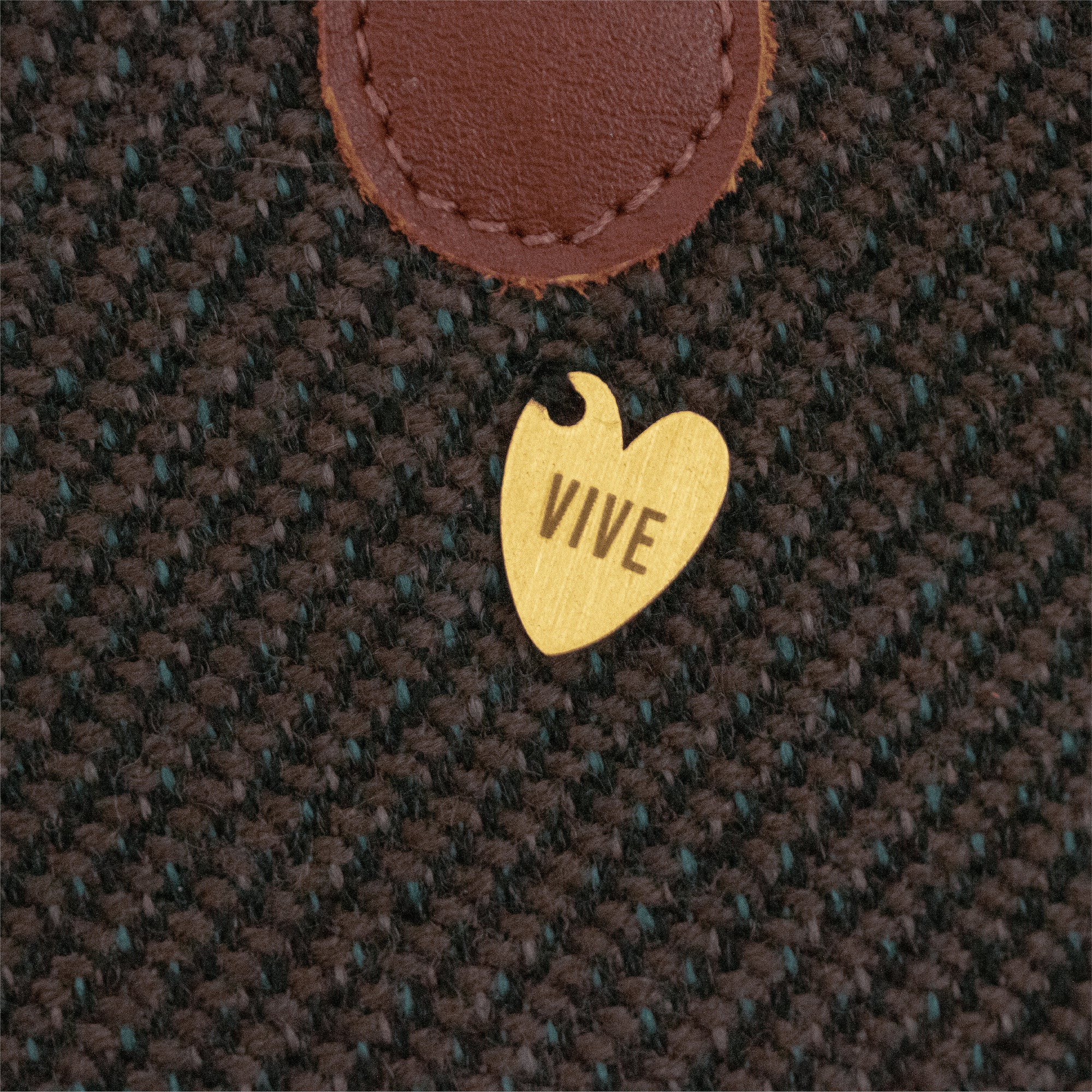 Cartera Paño Medalla Corazón Vive