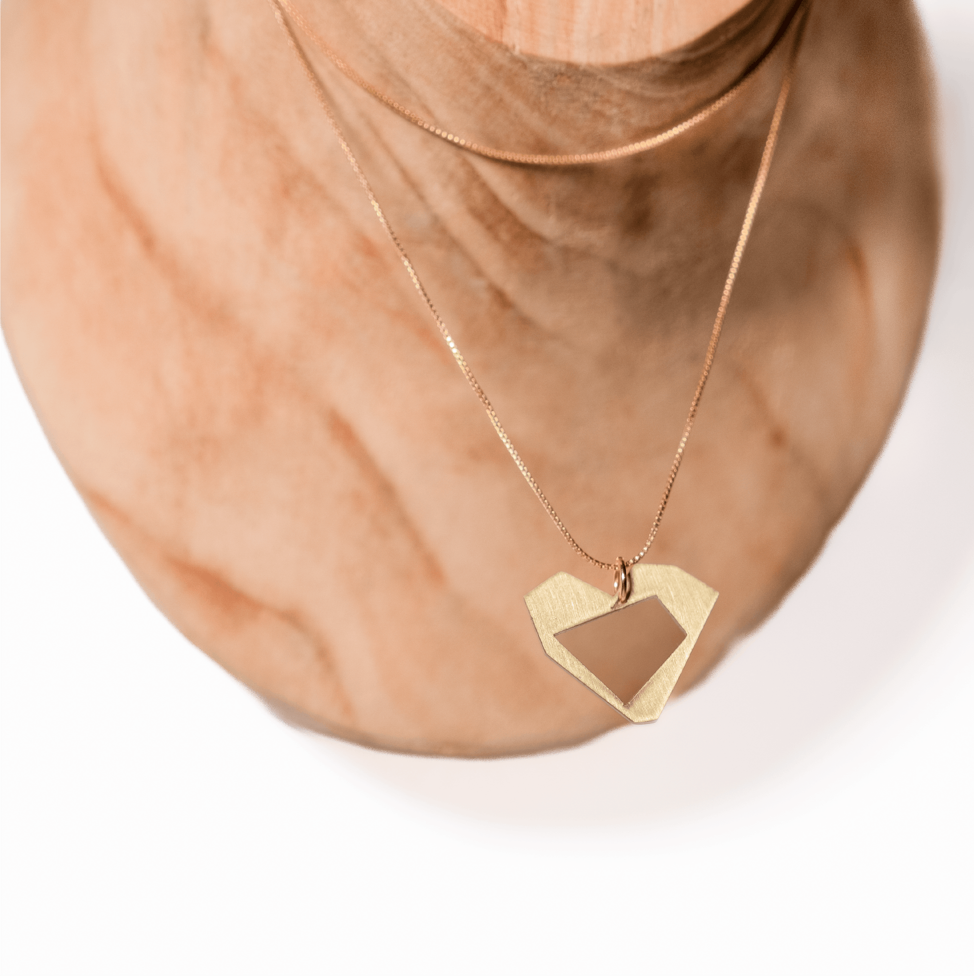Corazón Geometría en Bronce