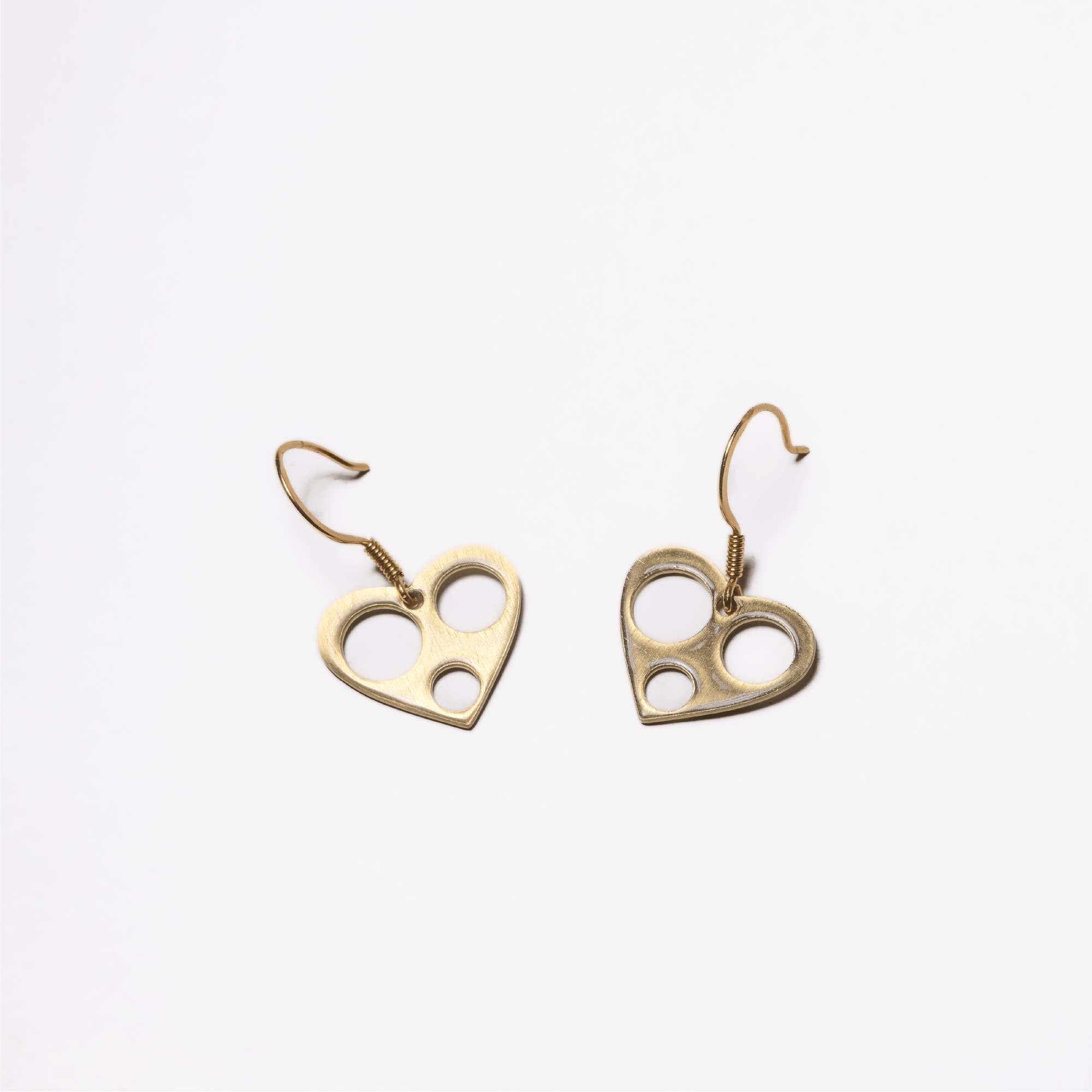 Aretes Corazones Círculos