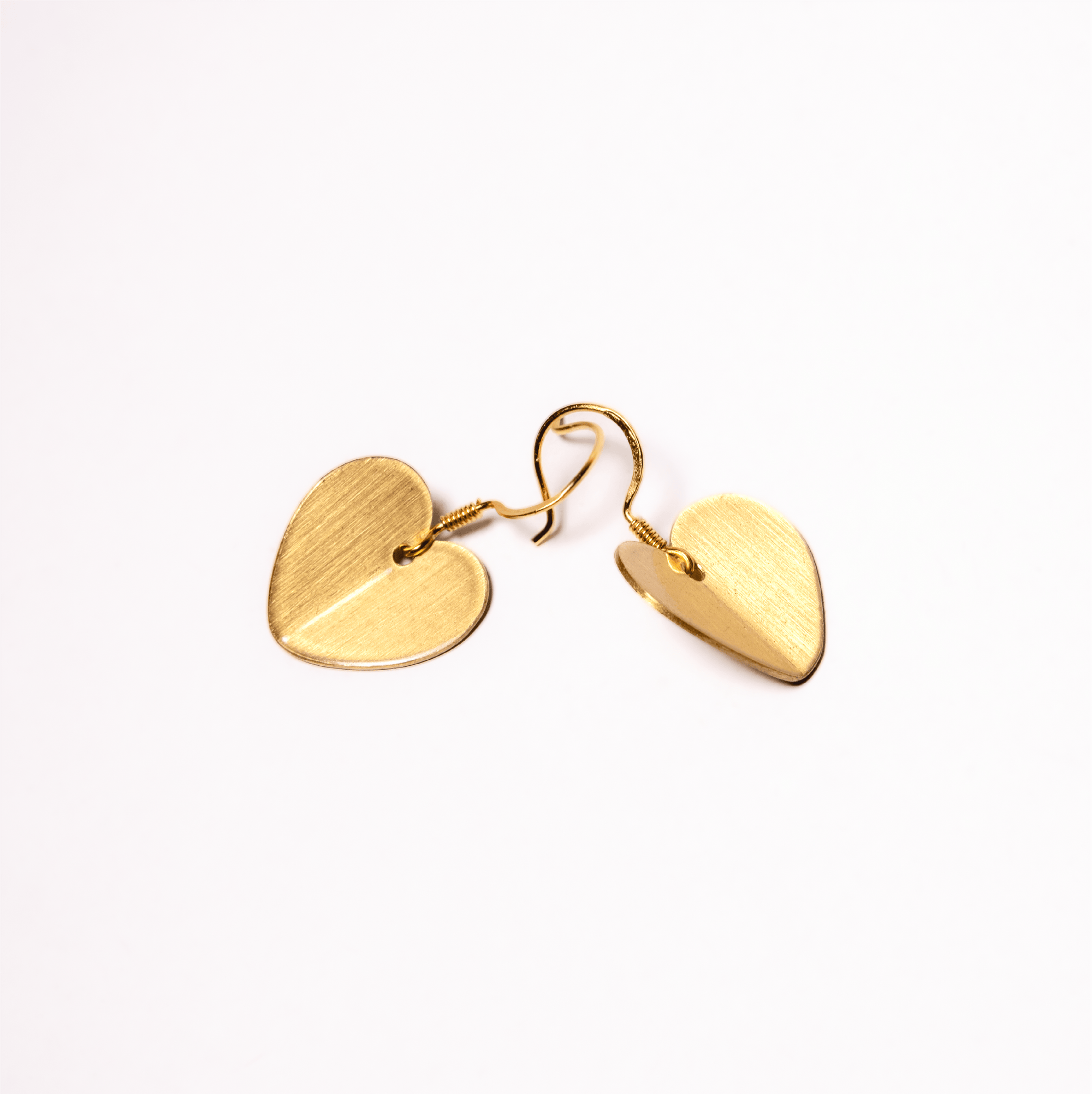 Aretes Corazones Alados